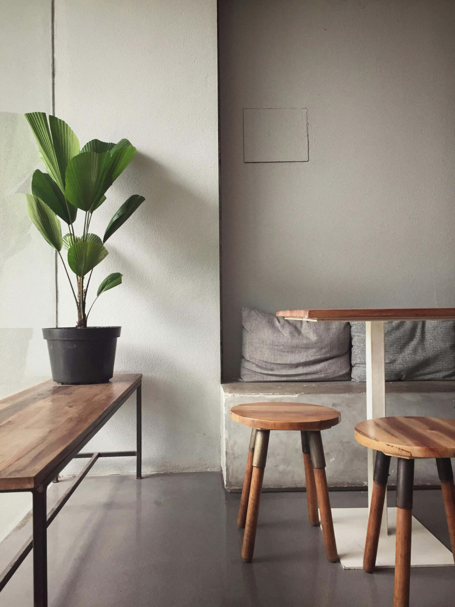 Furniture Feature
