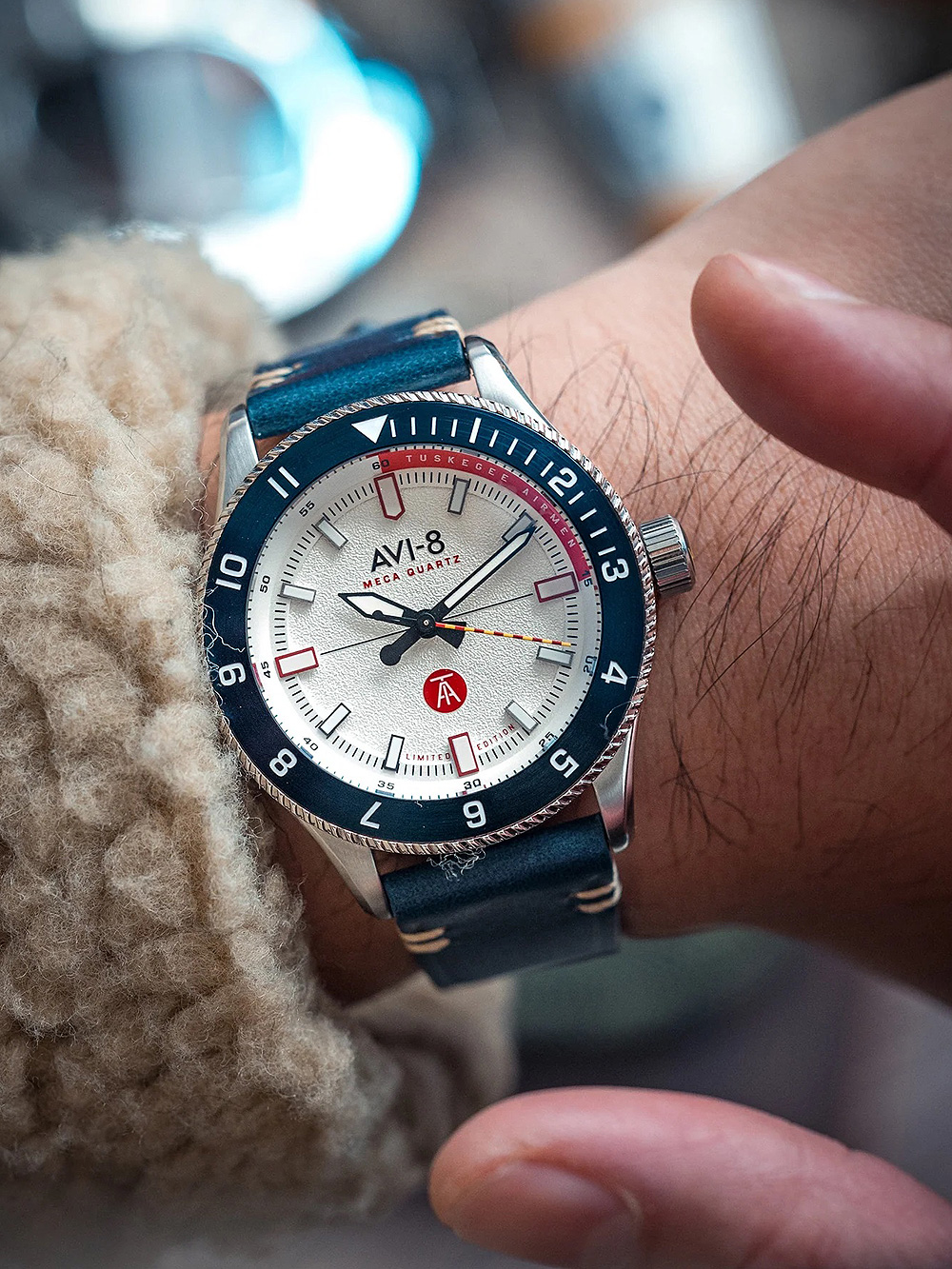 AVI-8 Mod. AV-4103-03