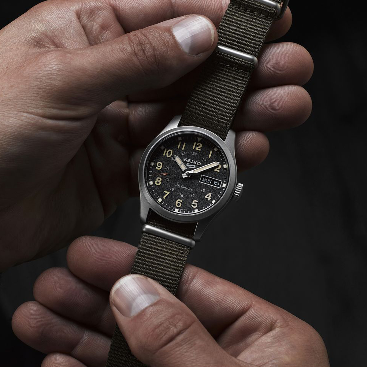 SEIKO 5 WATCHES Mod. SRPL85K1